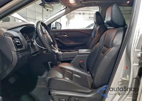 2021 Nissan Rogue Sv z USA, uszkodzony, nr VIN JN8AT3BB3MW209378